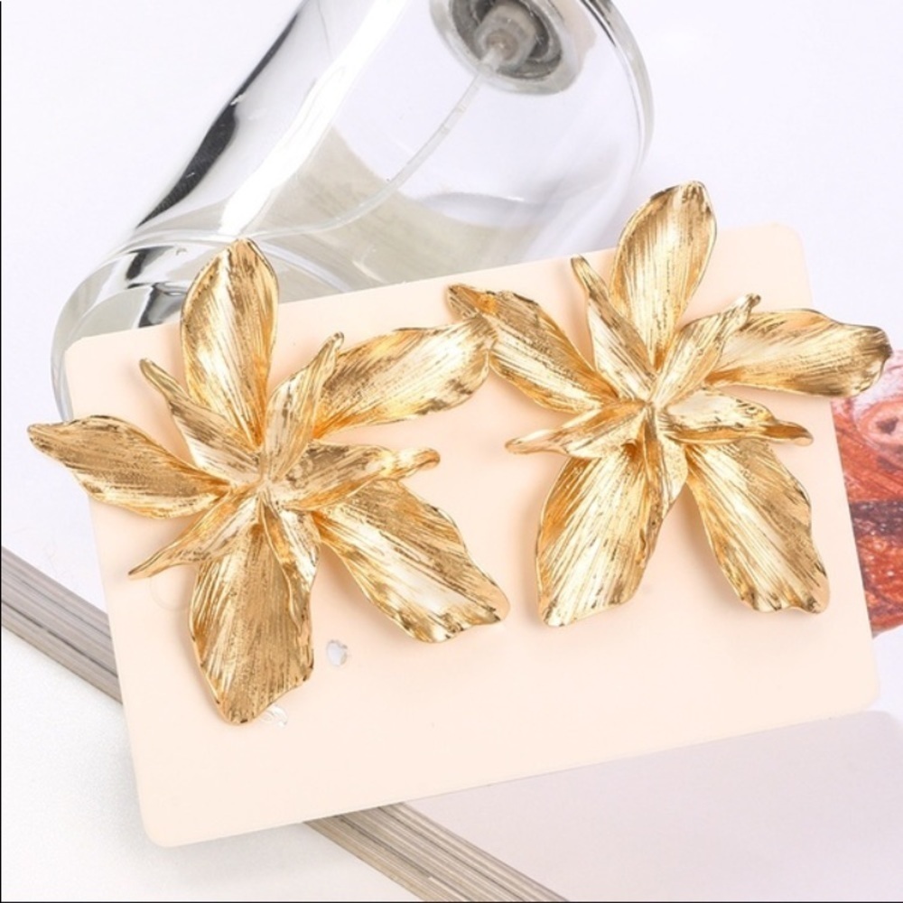 Big Flower Earrings